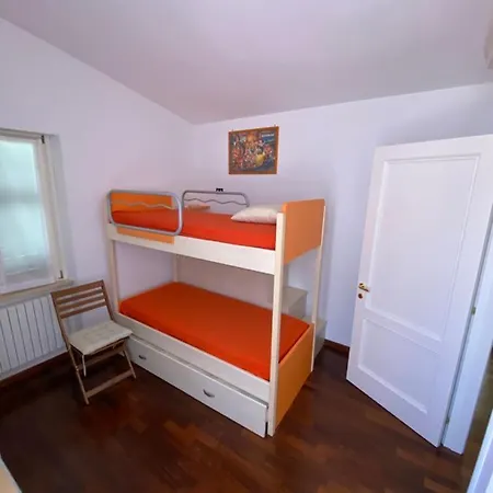 Esclusivo Nella Piazza Di Appartamento Numana